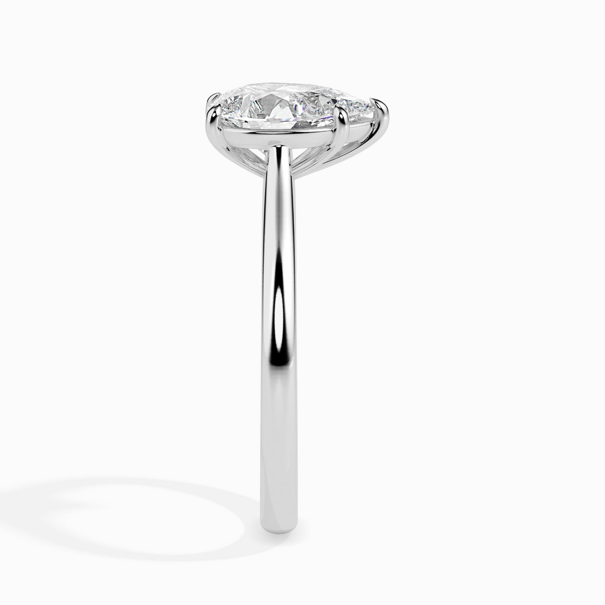 1ct D-VS1 Pear Lab grown Diamond Solitaire ring in 18k Gold