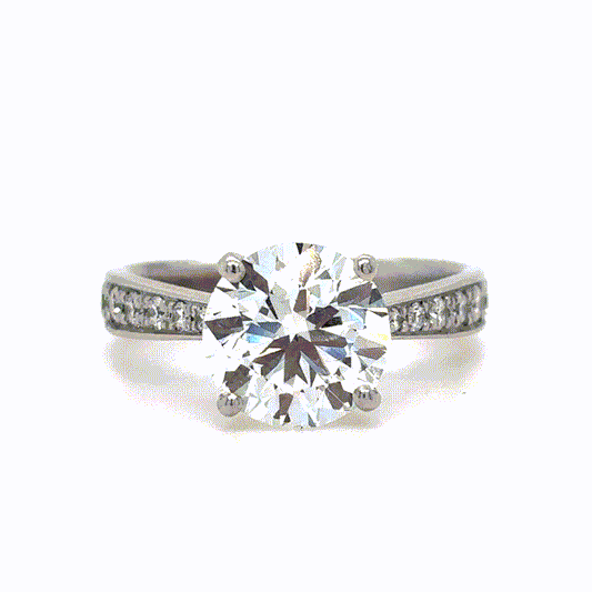 Sky - " 2ct " Round Solitaire in 18k Gold with Graduated Band (Ready) - Prime & Pure