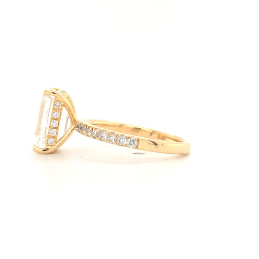 3.16ct D VS1 Emerald-Cut Lab-Grown Diamond Hidden Halo | Pavé Band | Size J½