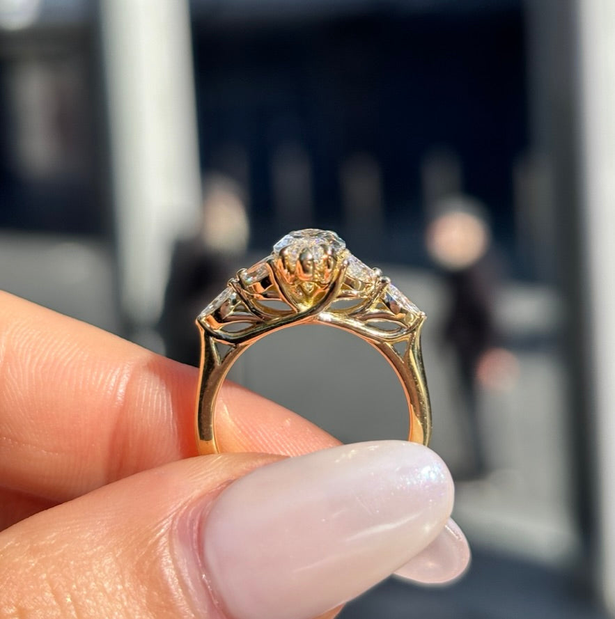 Molly – " 3ct " Marquise Solitaire with 3 Marquise Diamonds on each side (Ready) - Prime & Pure