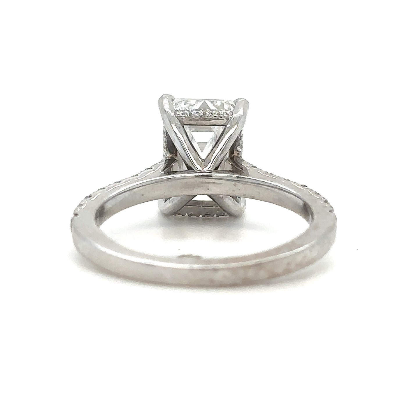 Reya – " 2.5ct " Emerald Solitaire in 18k Gold with Hidden Halo and Pavé (Ready) - Prime & Pure