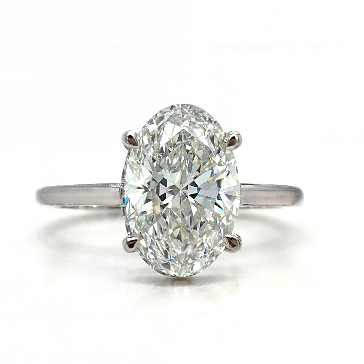 Kahla – " 2.02ct " Oval Solitaire in 18k with Hidden Halo Plain Band - Prime & Pure