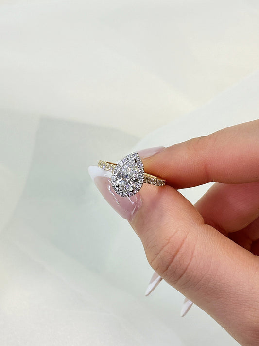 Lauria - " 2ct " Pear Solitaire in 18k Gold with Halo and Pavé Band (Ready) - Prime & Pure