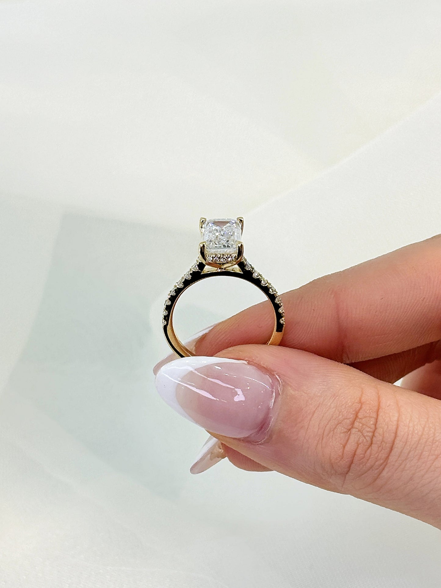 Elia – " 2.5ct " Emerald Solitaire in 18k Gold with Hidden Halo and Pavé Band (Ready) - Prime & Pure