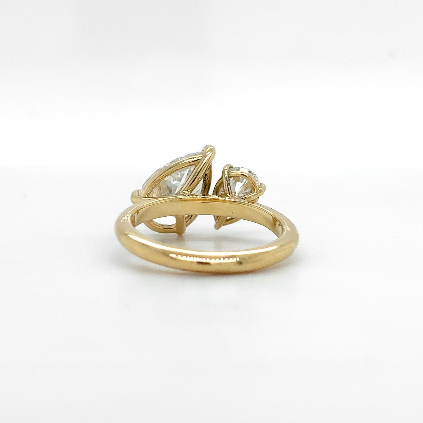 Aria – " 1.5ct and 0.5ct " Double Pears Toi et Moi Engagement Ring in 18k Gold with Plain Band (Ready) - Prime & Pure