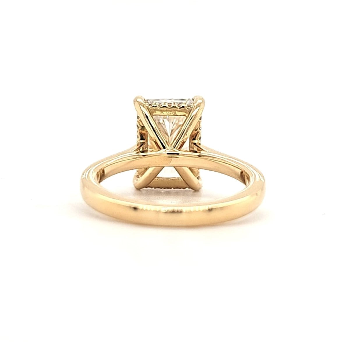 Nova – " 3.51ct " Radiant Solitaire in 18k Gold with Hidden Halo Plain Band - Prime & Pure
