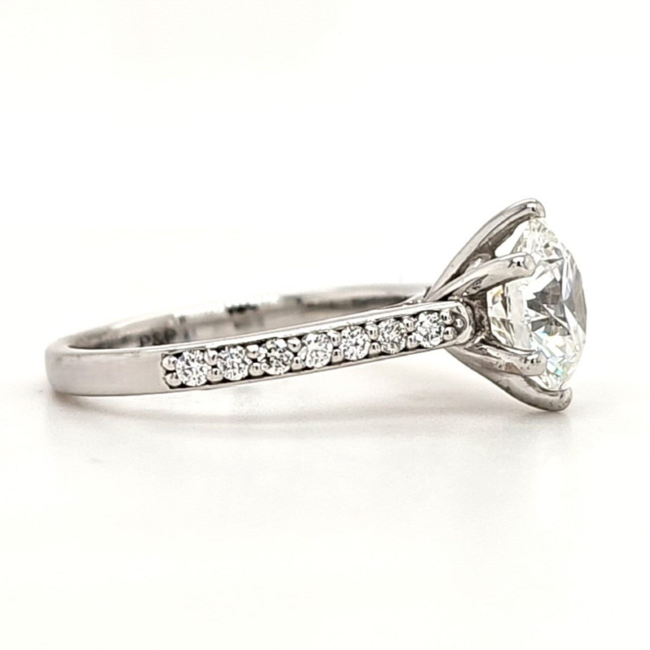 Zoe – " 2ct " Round Solitaire in 18k Gold 6 Prong set with Pavé Band (Ready) - Prime & Pure