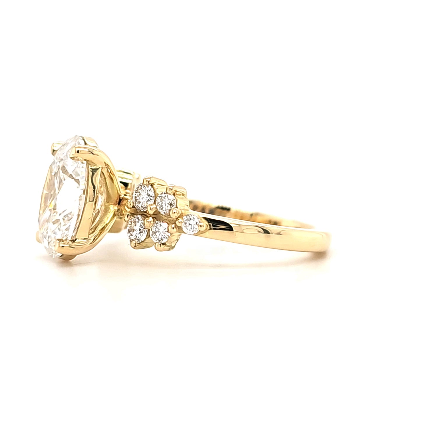 Evie – " 3ct " Oval Solitaire in 18k Gold with 5 Round accent Diamonds each side (Ready) - Prime & Pure