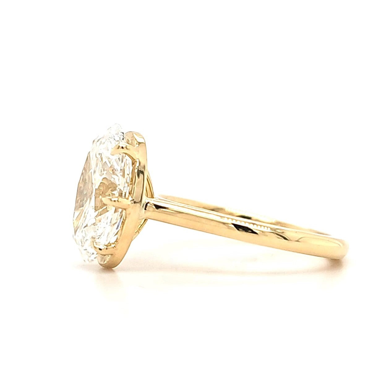 Maeve – " 3ct " Oval Cut Solitaire 6 Claw in 18k Gold (Ready) - Prime & Pure