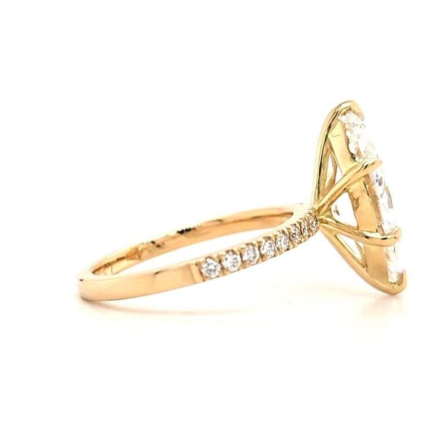 Eliza – " 3ct " Marquise Solitaire in 18k Gold with 6 Claw set and Pavé Band (Ready) - Prime & Pure