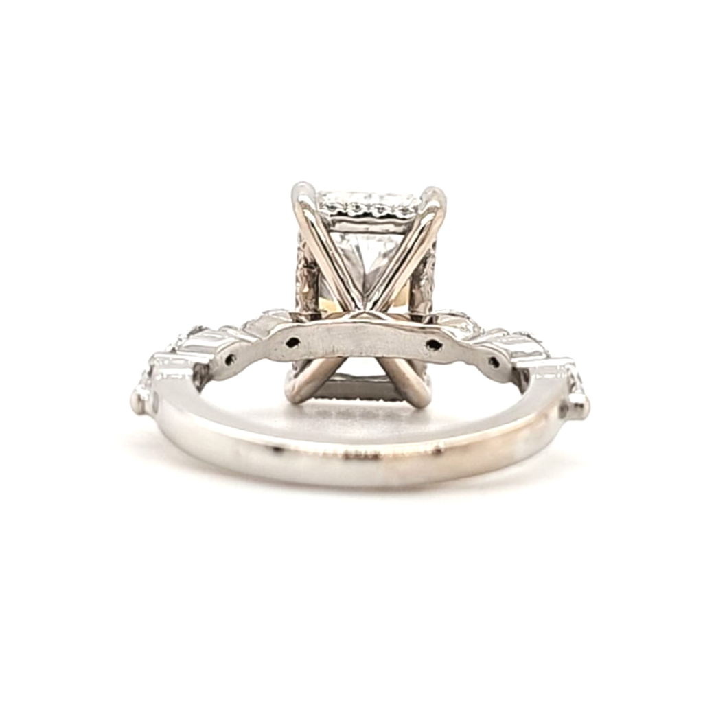 Joseline – " 3.02ct " Radiant Solitaire in 18k Gold with Marquise Side Diamonds & Hidden Halo - Prime & Pure