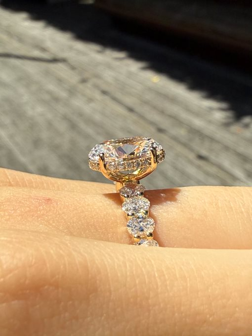 Alexis – " 3ct " Oval Solitaire in 18k Gold with Hidden Halo and Oval accent Diamonds Band (Ready) - Prime & Pure