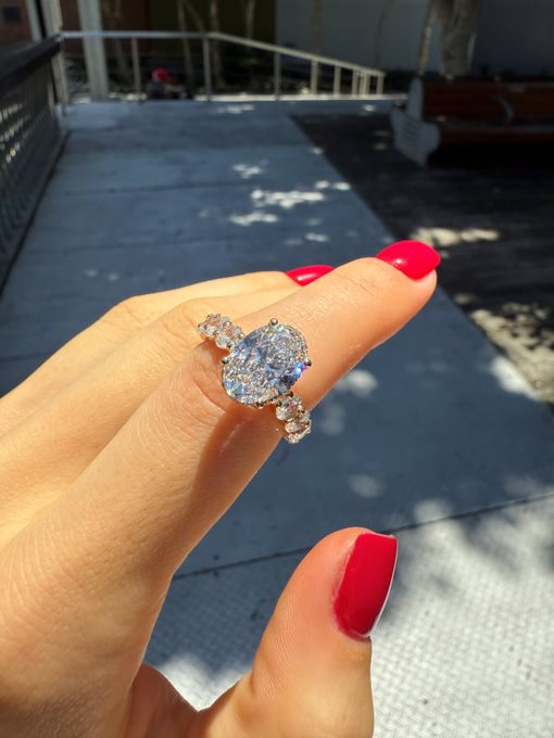 Alexis – " 3ct " Oval Solitaire in 18k Gold with Hidden Halo and Oval accent Diamonds Band (Ready) - Prime & Pure