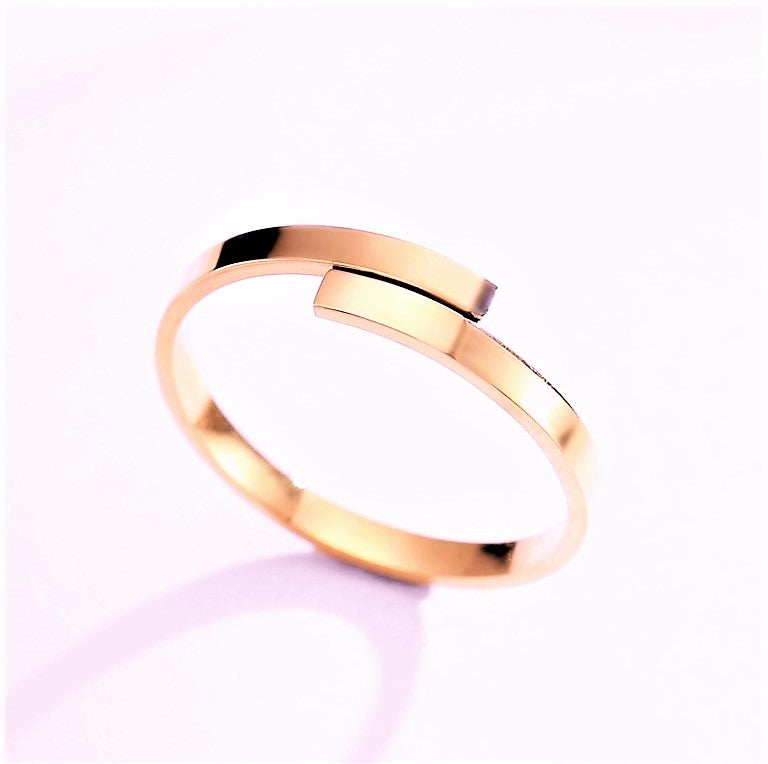 Engraved Double Name Ring - Prime & Pure