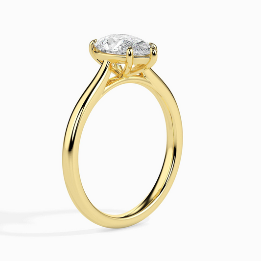 1ct D-VS1 Pear Lab grown Diamond Solitaire ring in 18k Gold
