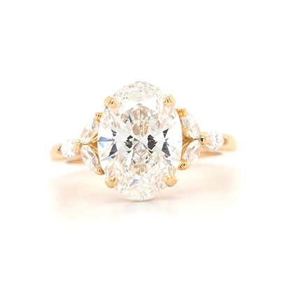 3.10ct D VS1 Oval Lab-Grown Diamond  Marquise Accent Diamonds | Size O½