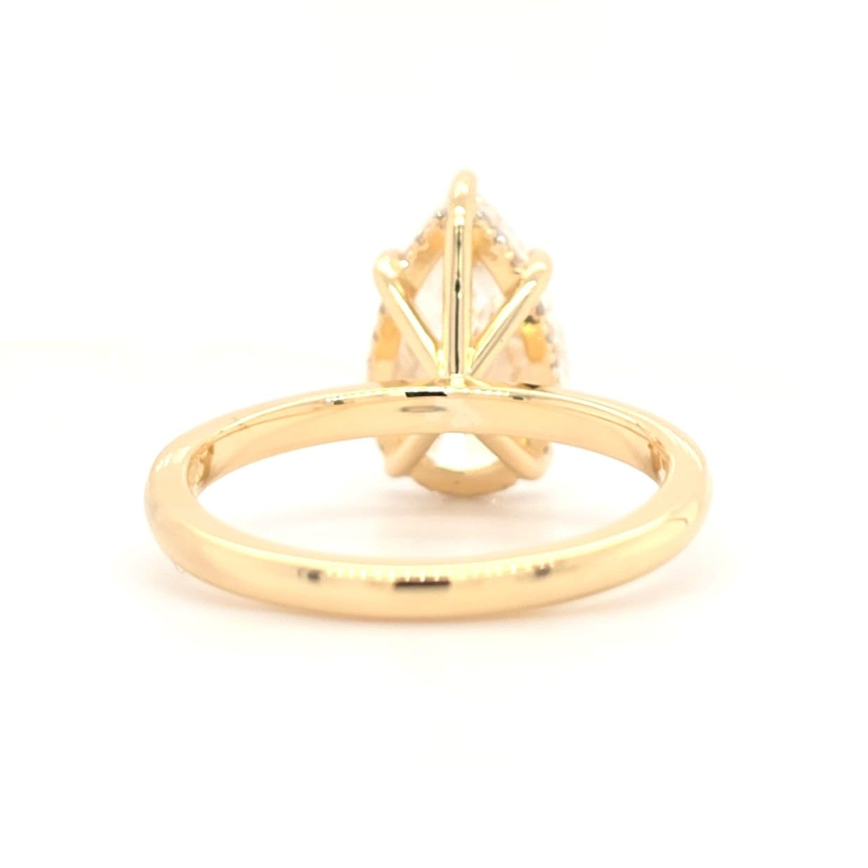 Kali – Pear Solitaire with Hidden Halo and Plain Band