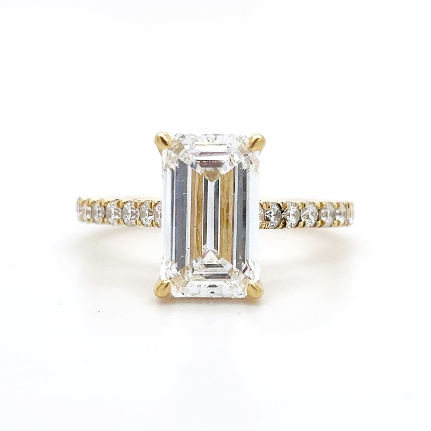 Elia – " 3.16ct " Emerald Solitaire in 18k Gold with Hidden Halo and Pavé Band - Prime & Pure