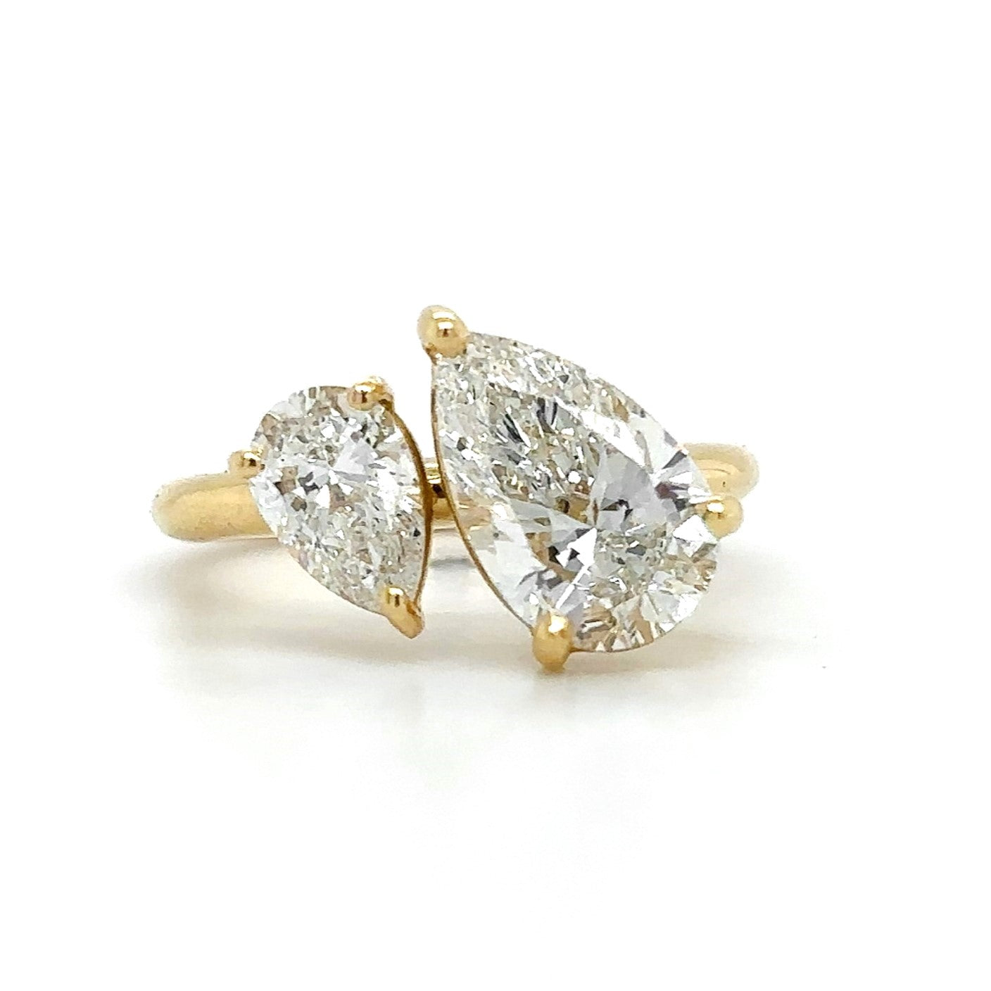 Aria – " 1.5ct and 0.5ct " Double Pears Toi et Moi Engagement Ring in 18k Gold with Plain Band (Ready) - Prime & Pure