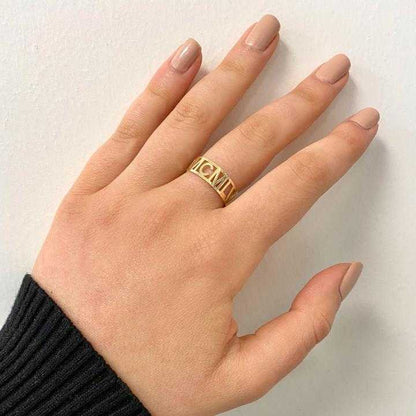 Roman Numeral Ring - Prime & Pure