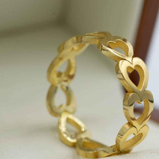 Loop of Hearts Ring - Prime & Pure